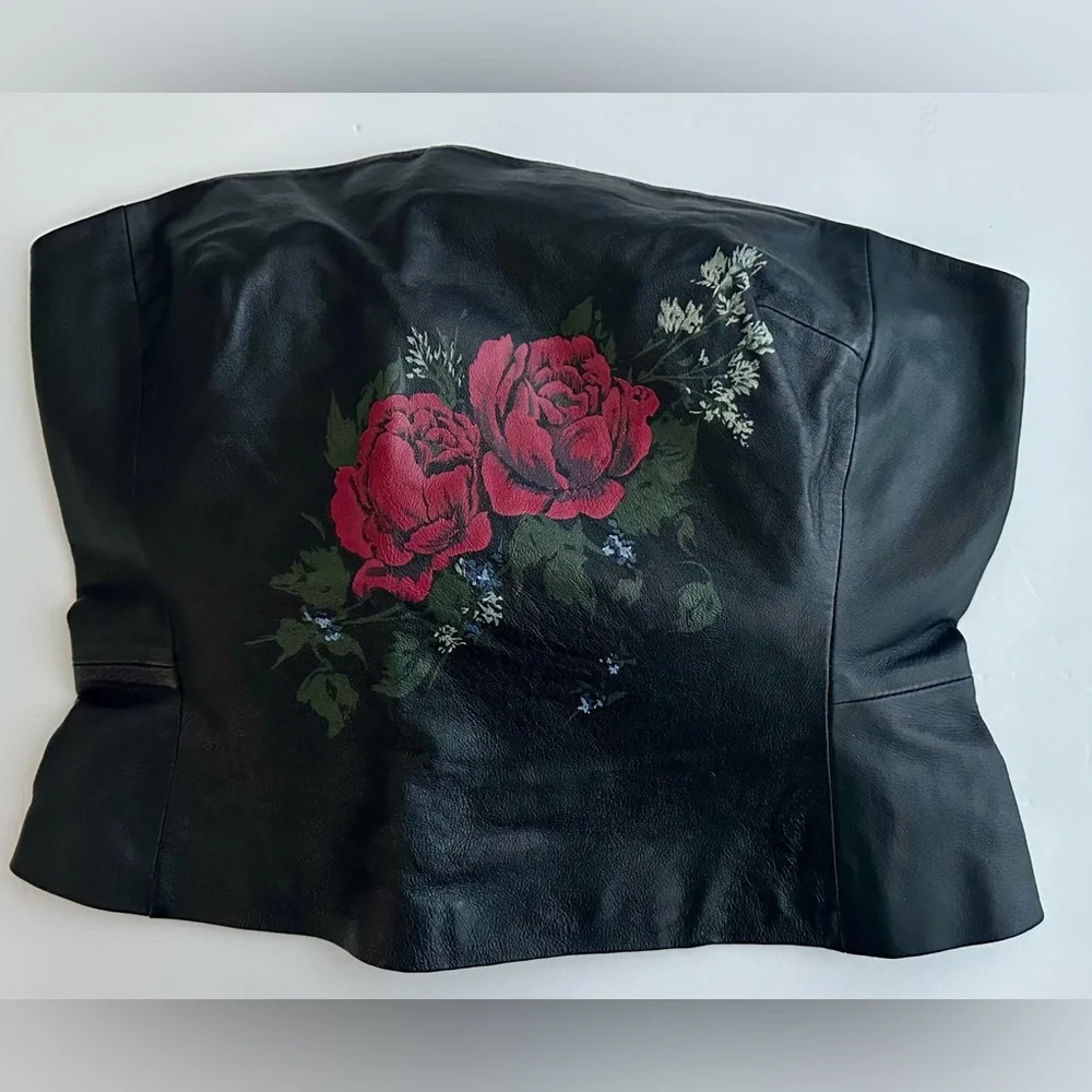 Newport News Strapless Leather Corset/Boudice - Black with Red Floral Design - Picture 2 of 8